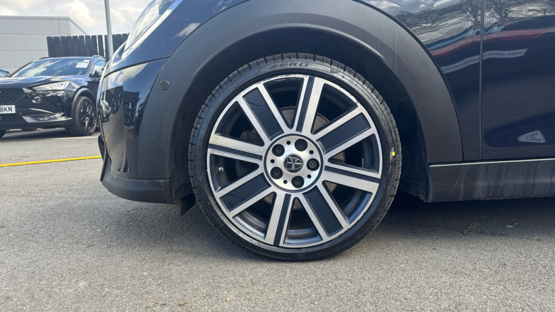 MINI Hatchback 2.0 Cooper S Exclusive 5dr Auto Petrol Hatchback